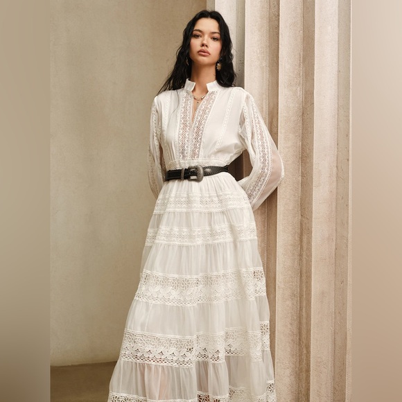 Commense Semi-Sheer Lace Panel Maxi Dress without Belt - Picture 5 of 7